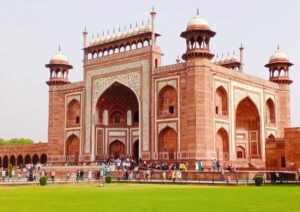  Royal Gate of Tajmahal 